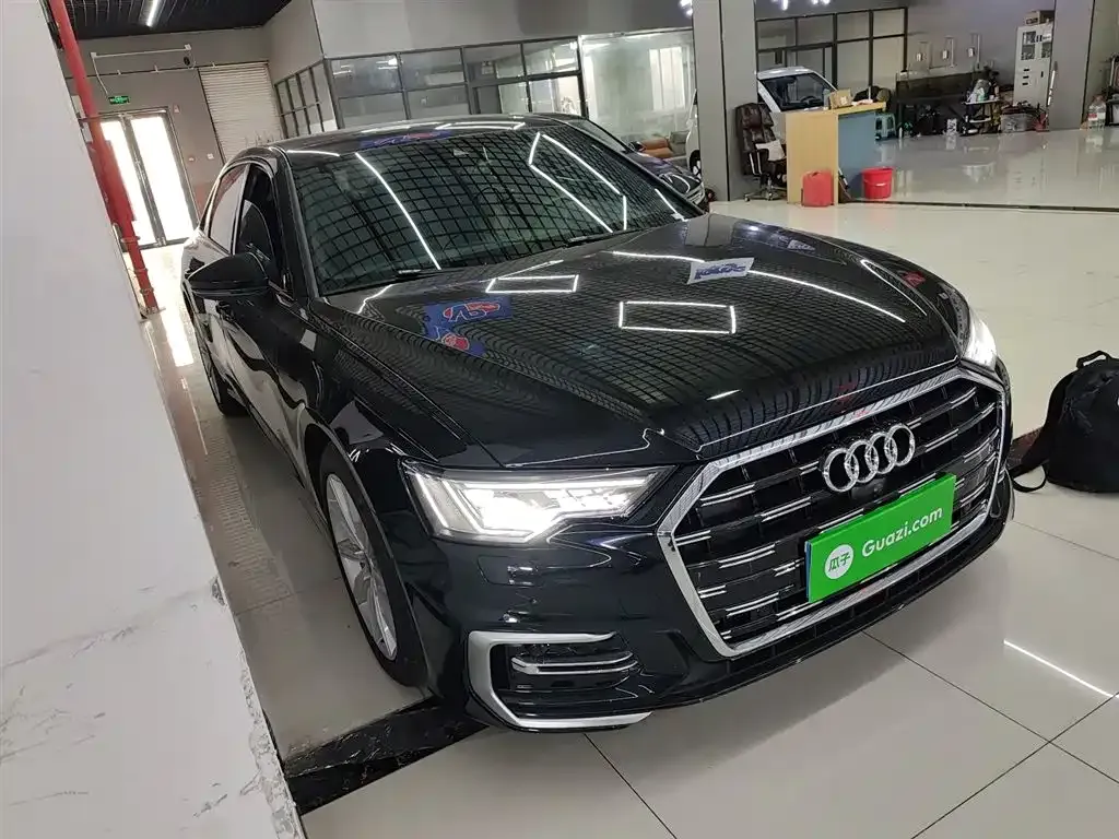 Audi A6L 2025 из CN, фото 2