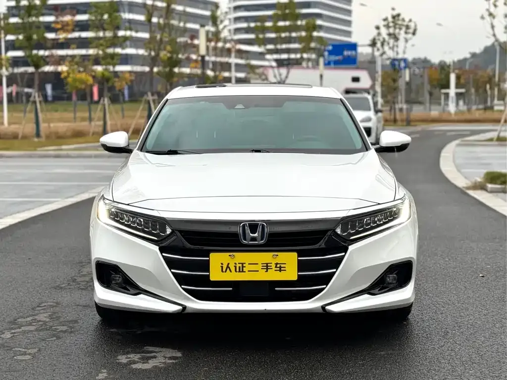 Honda Accord — фото 2