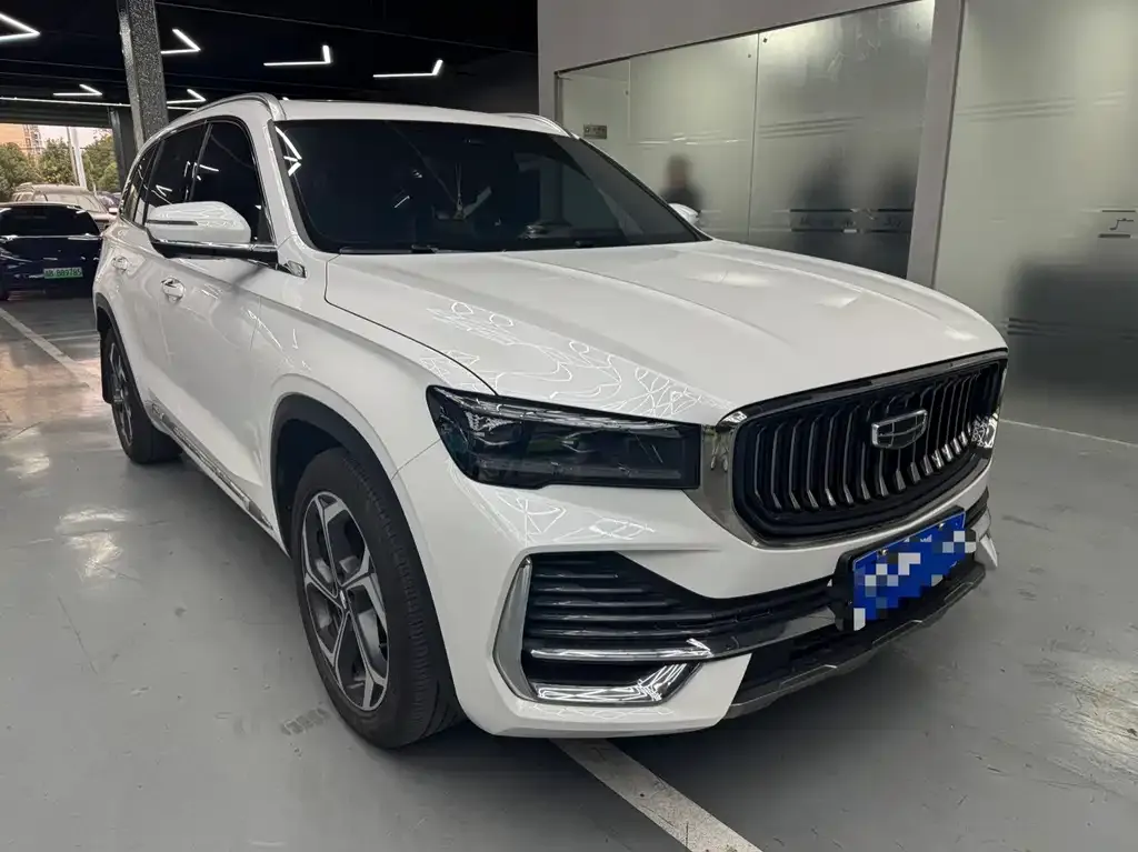 Geely Xingyue L — фото 3