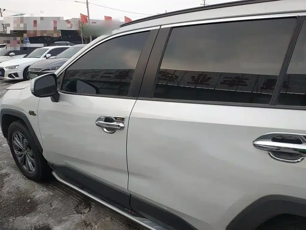 Toyota RAV4 2023 из CN, фото 7
