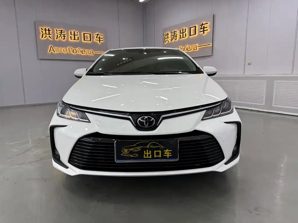 Toyota Corolla — фото 2