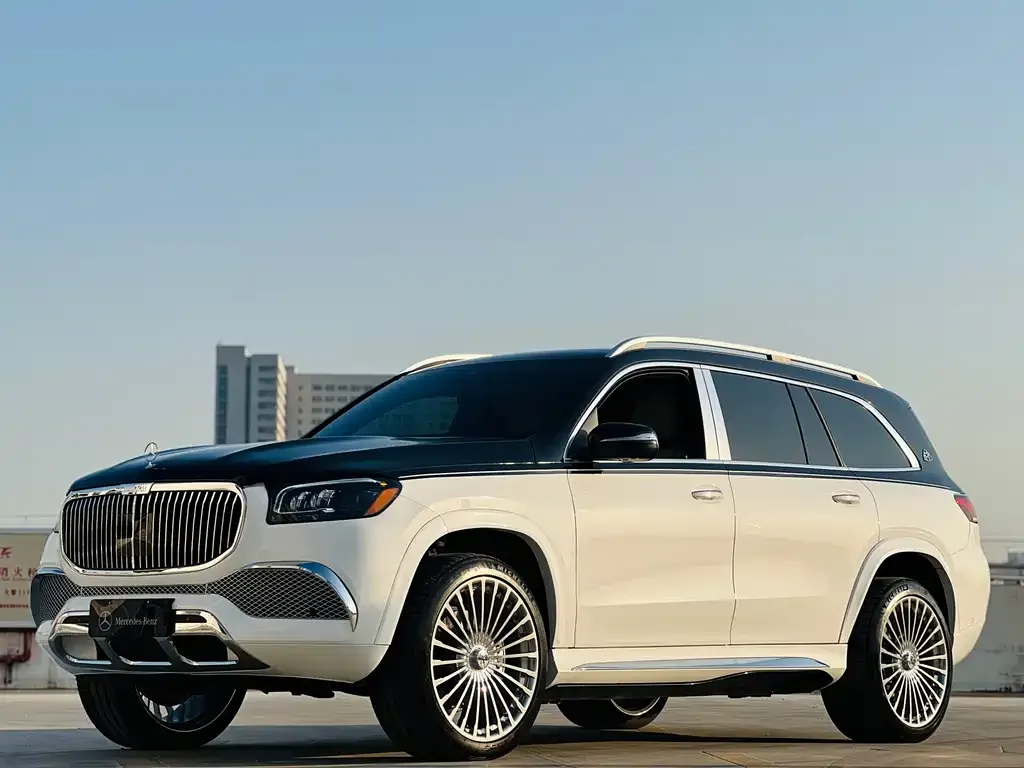 Mercedes-Benz GLS — фото 1