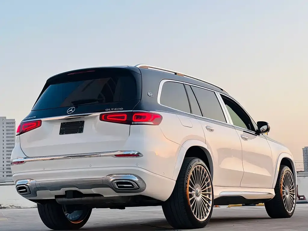 Mercedes-Benz GLS — фото 9