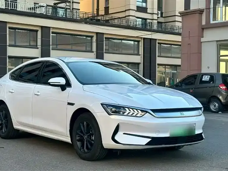 BYD Qin PLUS — фото 4