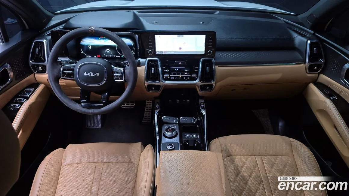 Kia Sorento — фото 7
