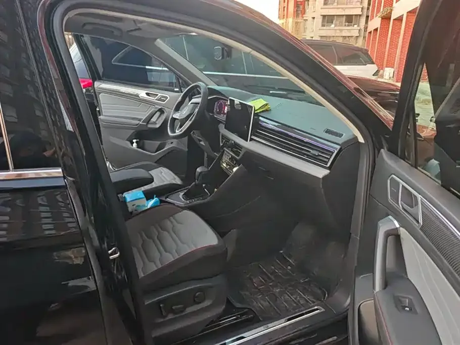 Volkswagen Tiguan L 2022 из CN, фото 10