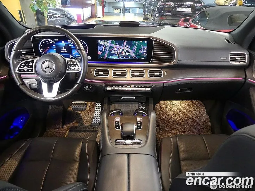 Mercedes-Benz GLS-Class — фото 7