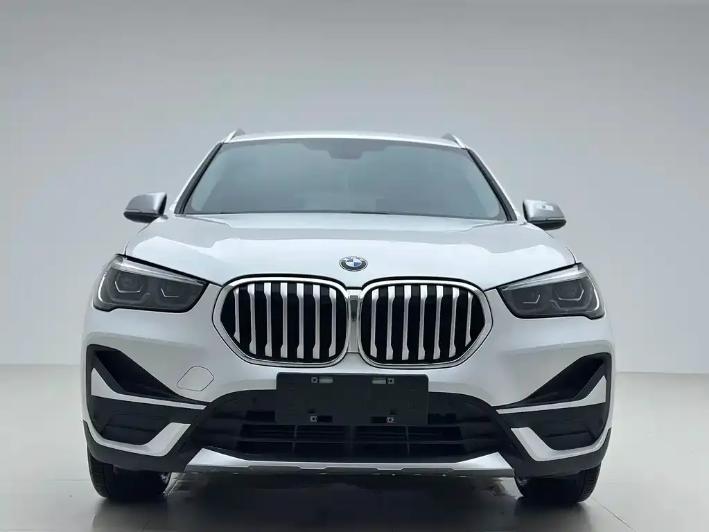 BMW X1 — фото 6