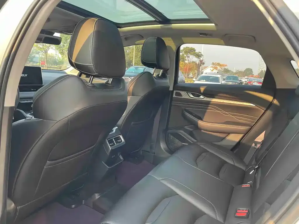 Geely Xingrui 2023 из CN, фото 7