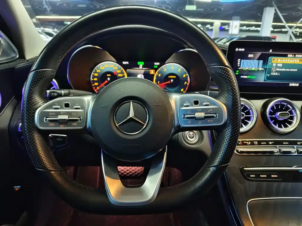 Mercedes-Benz C-Class — фото 10
