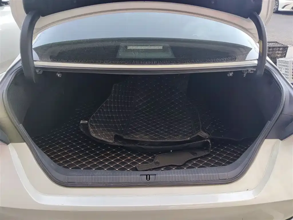Toyota Avalon 2022 из CN, фото 10