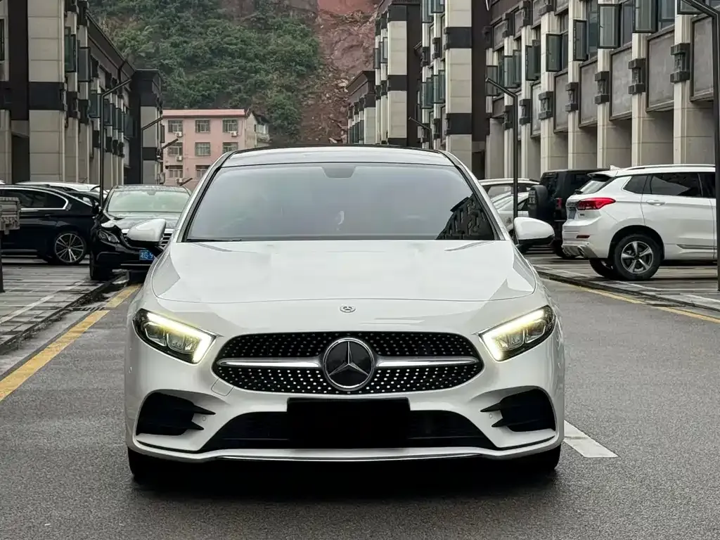 Mercedes-Benz A-Class — фото 2