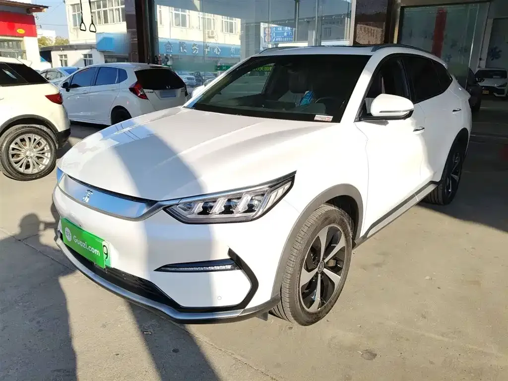 BYD PLUS New Energy — фото 1
