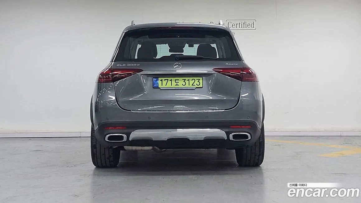Mercedes-Benz GLE-Class — фото 4