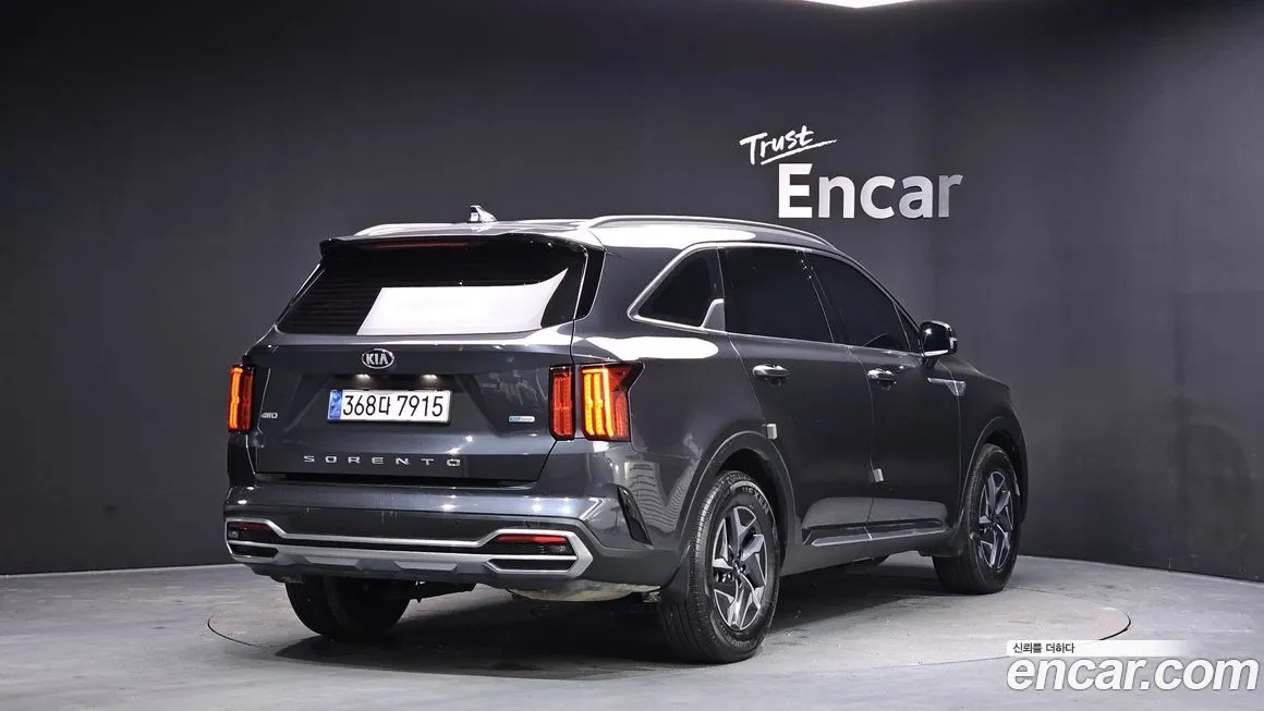 Kia Sorento — фото 5