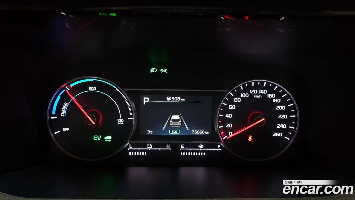 Kia Sorento — фото 4
