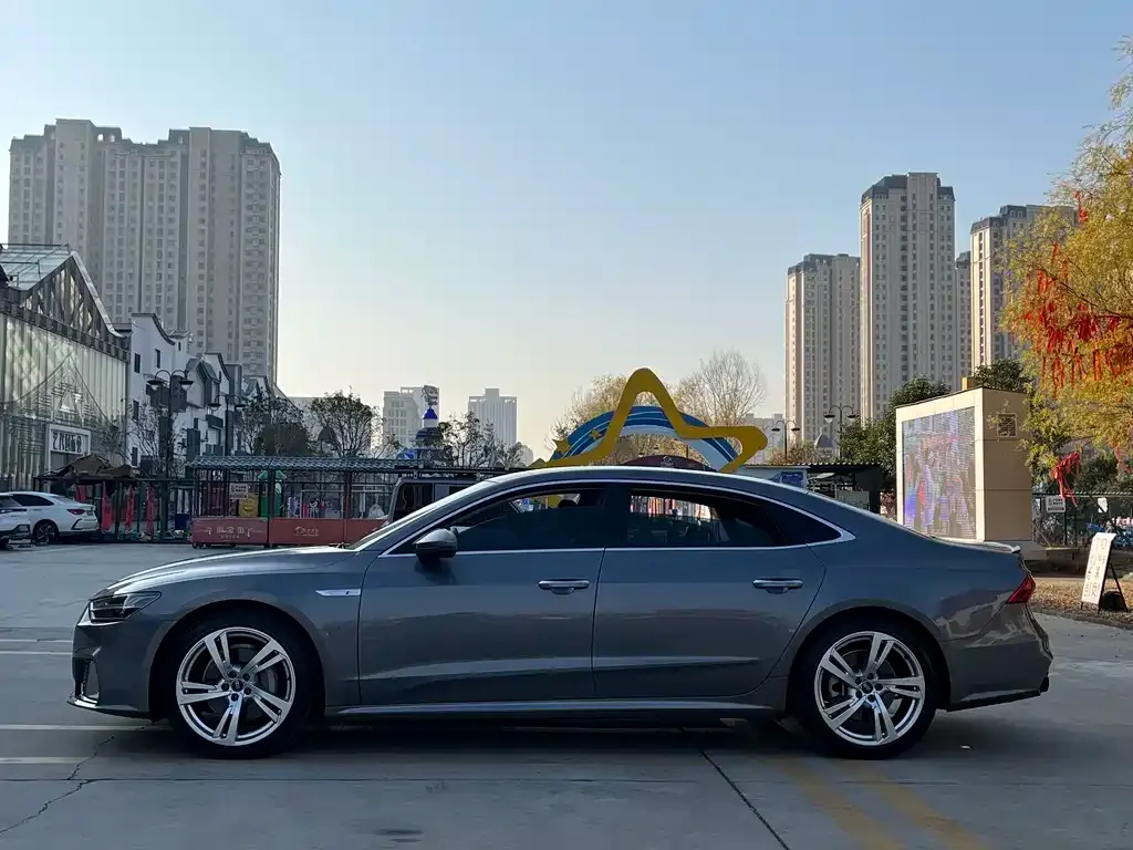 Audi A7L — фото 4