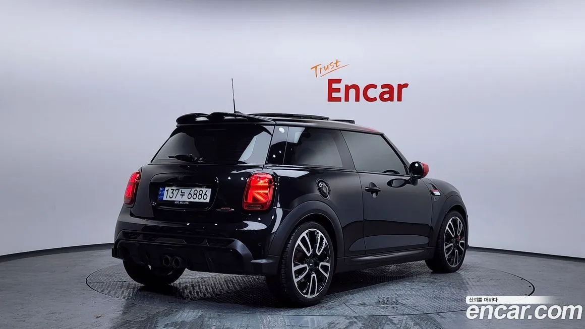 Mini Cooper 2023 из KR, фото 2