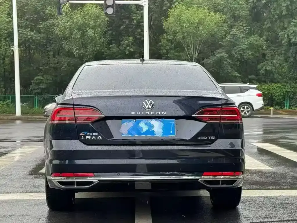 Volkswagen Phideon 2021 из CN, фото 8
