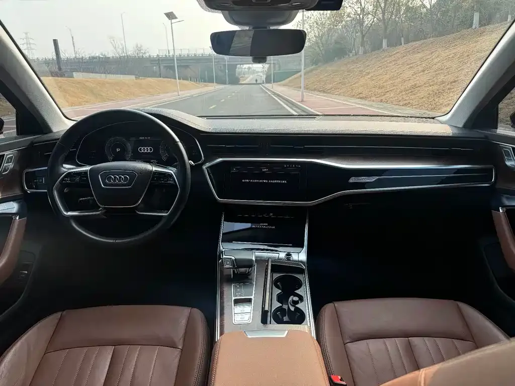 Audi A6 (Import) 2021 из CN, фото 3