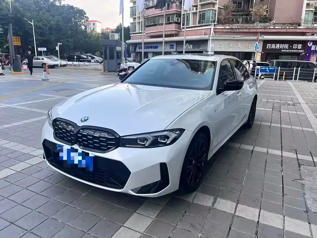 BMW 3 Series 2024 из CN, фото 1