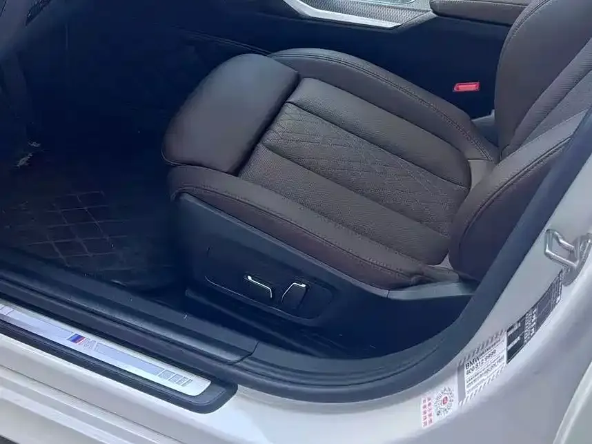 BMW 3 Series 2024 из CN, фото 4