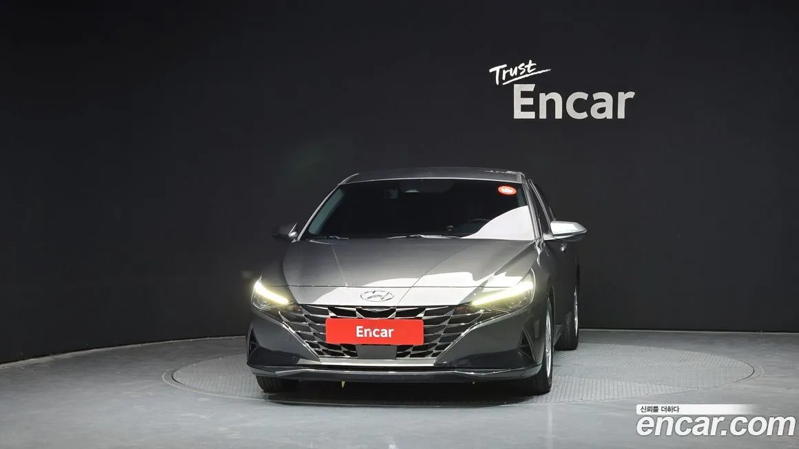 Hyundai AVANTE — фото 3