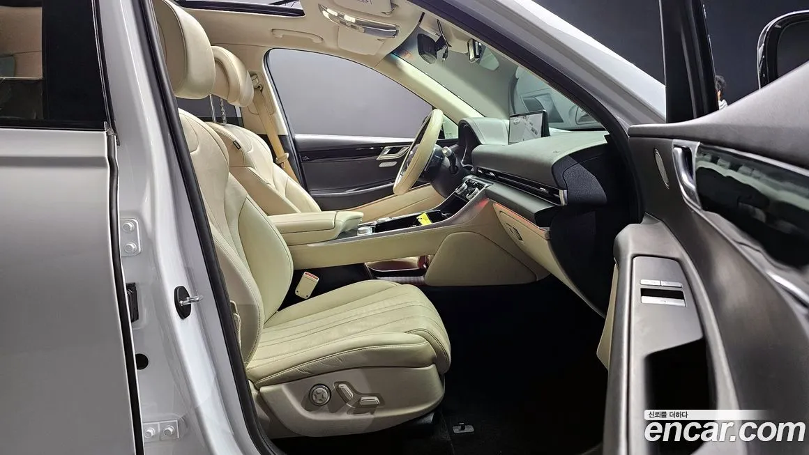Genesis GV80 — фото 10