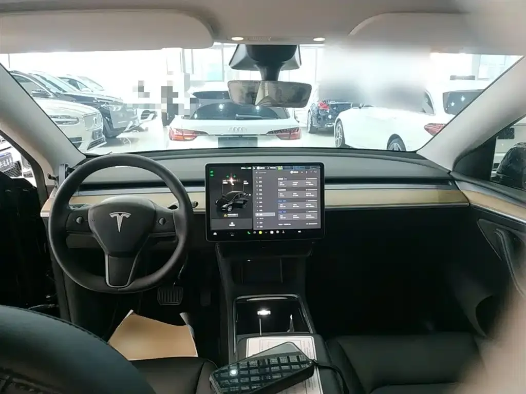 Tesla Model Y 2022 из CN, фото 3