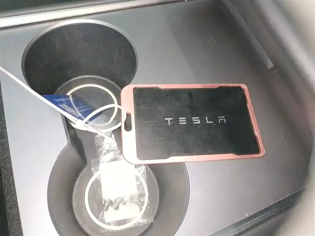 Tesla Model Y 2022 из CN, фото 8