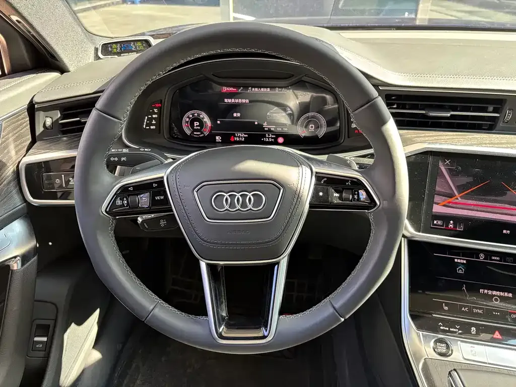 Audi A6L 2025 из CN, фото 10