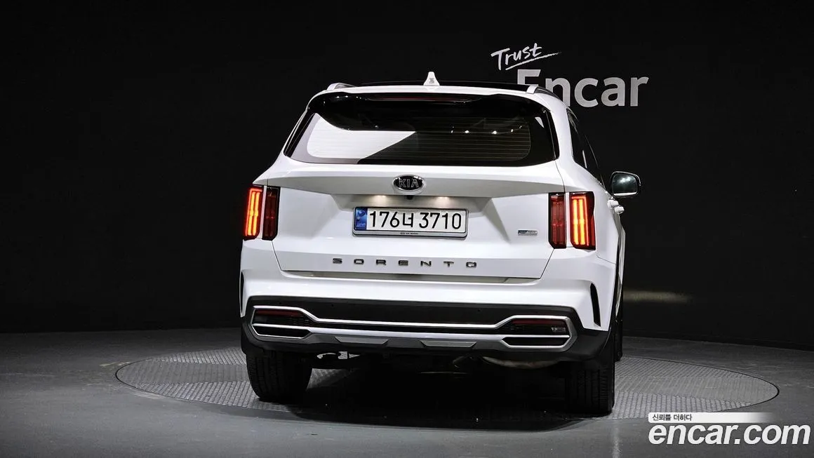Kia Sorento — фото 2
