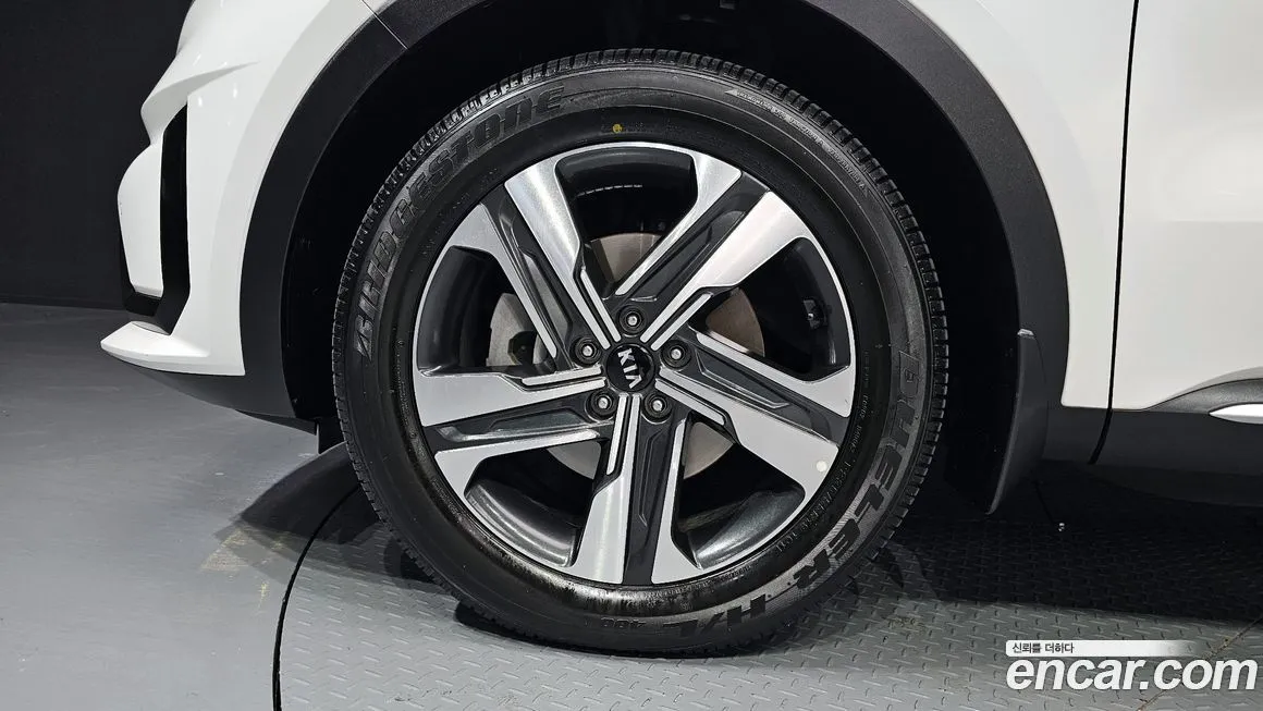 Kia Sorento — фото 3