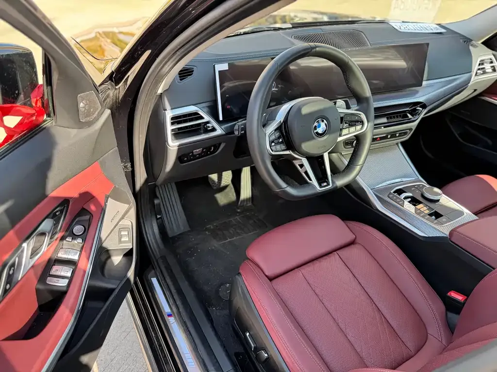 BMW 3 Series 2024 из CN, фото 8
