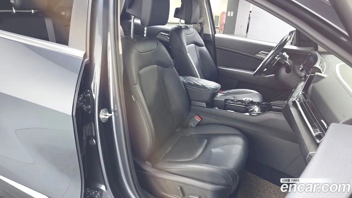 Kia Sportage — фото 7
