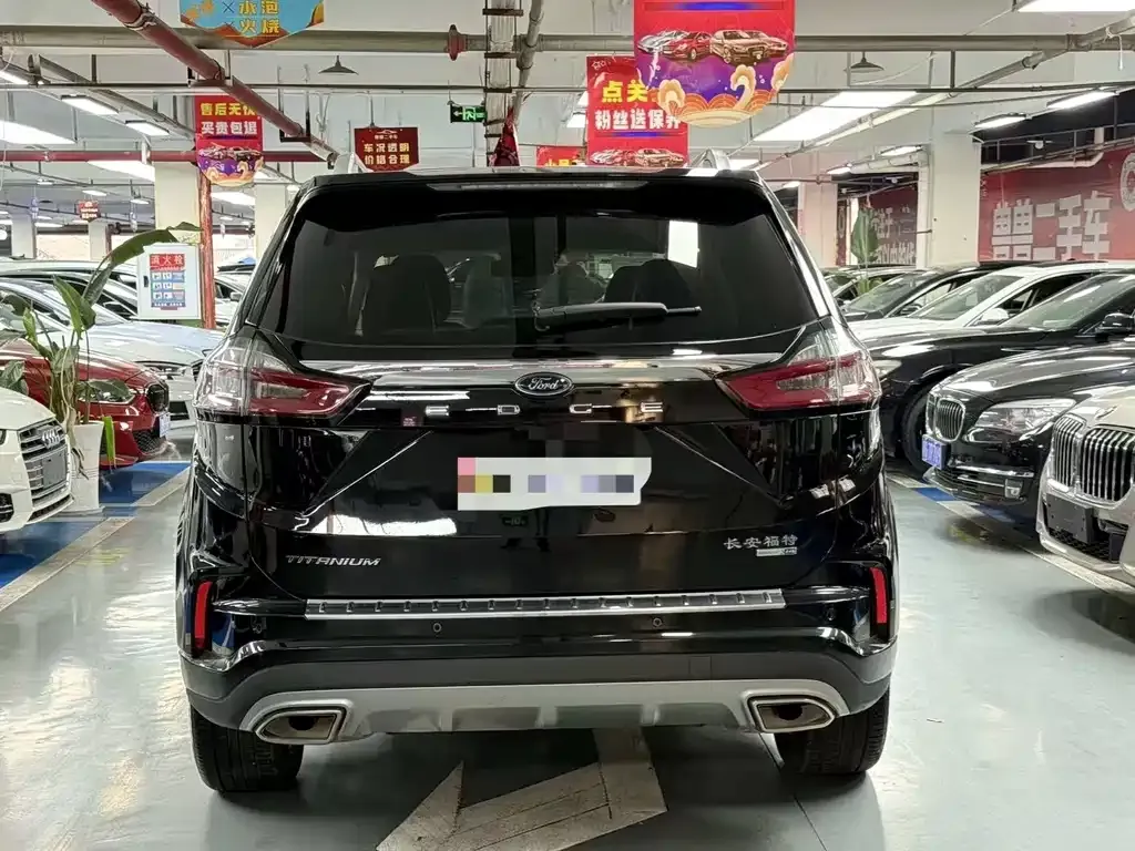 Ford Edge — фото 10