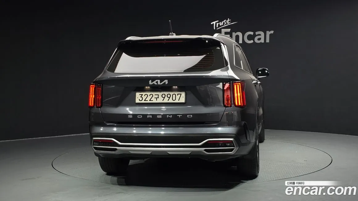 Kia Sorento — фото 7