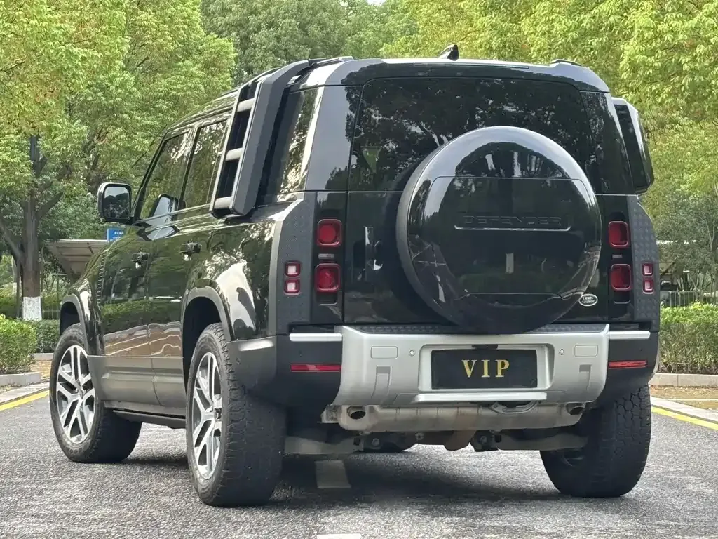 Land Rover Defender — фото 5