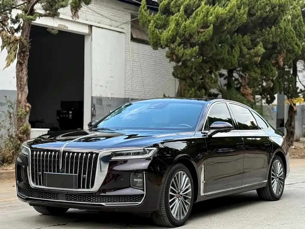 Hongqi H9 — фото 1