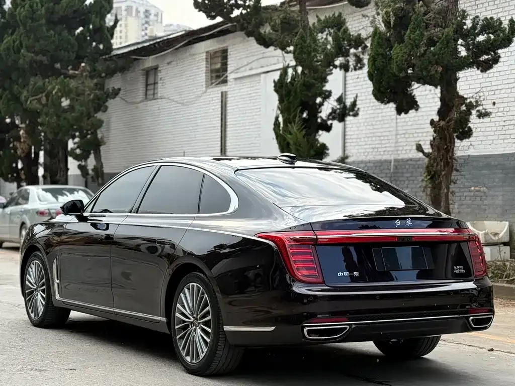 Hongqi H9 — фото 2