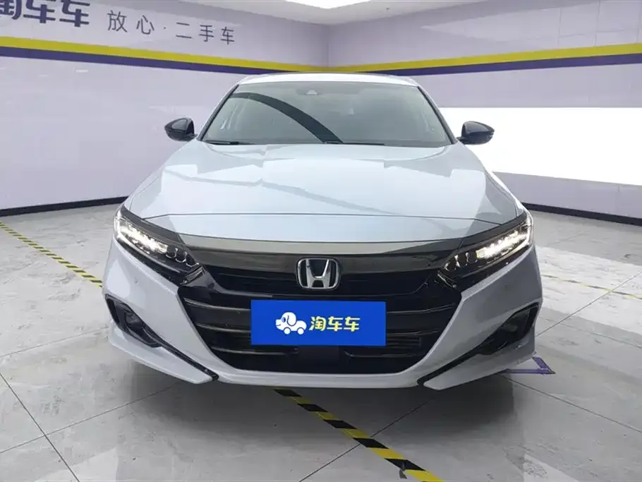 Honda Accord — фото 6