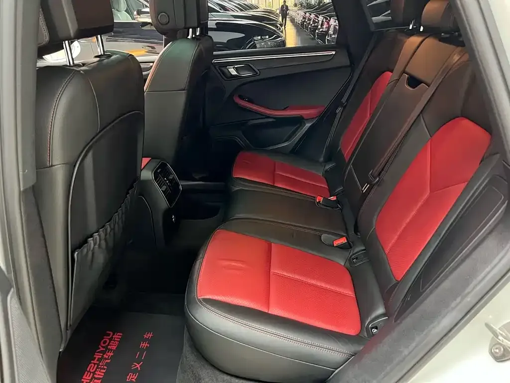 Porsche Macan 2021 из CN, фото 9