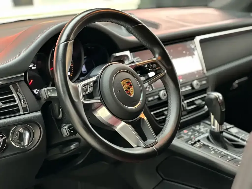 Porsche Macan 2021 из CN, фото 2