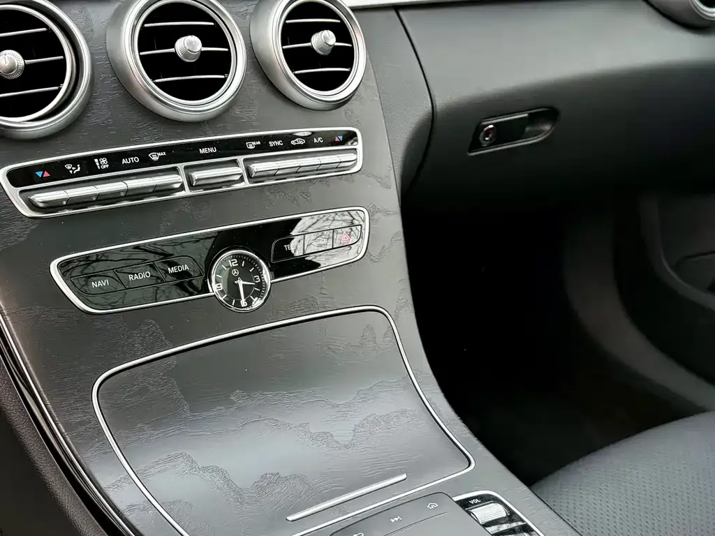Mercedes-Benz C-Class (Import) — фото 8