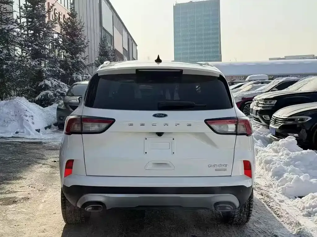 Ford Escape 2023 из CN, фото 8