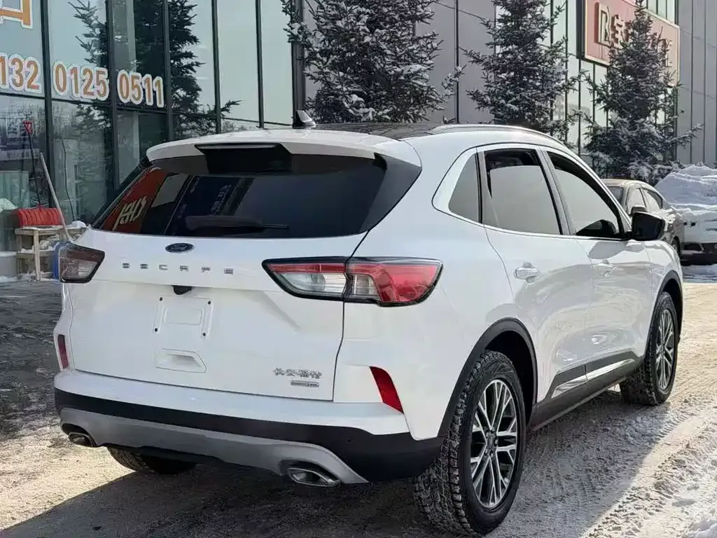 Ford Escape 2023 из CN, фото 9