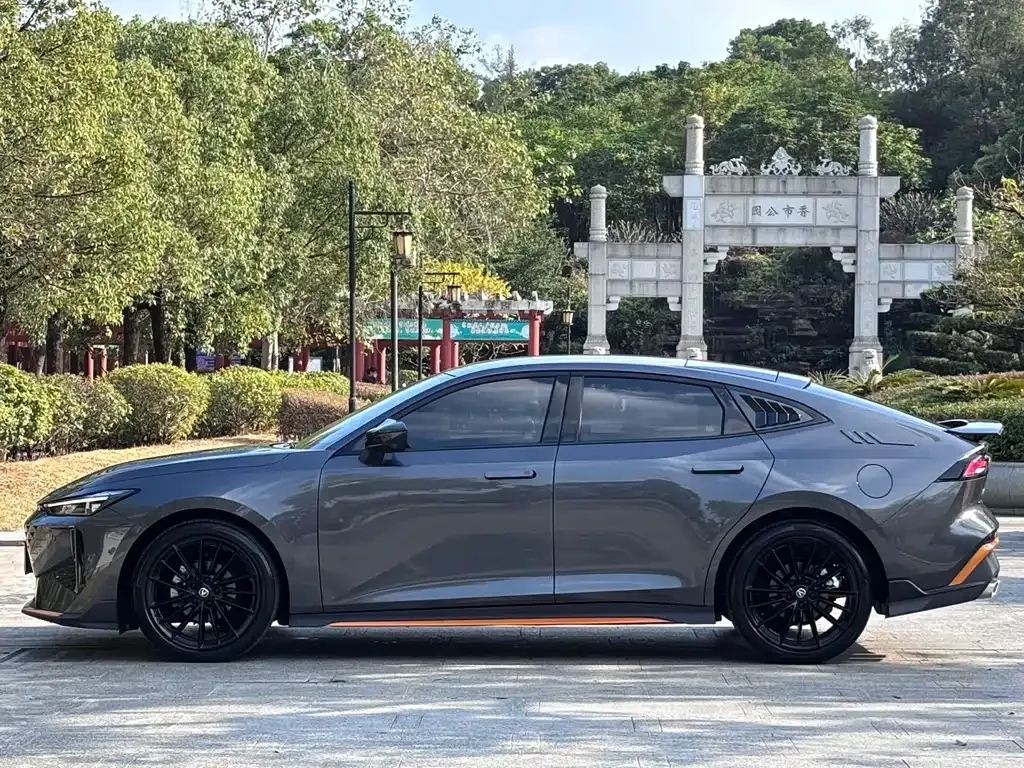 Changan UNI-V 2024 из CN, фото 10