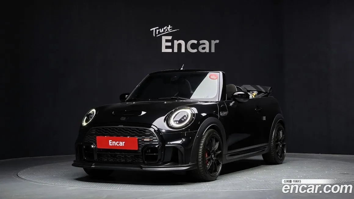 Mini Cooper Convertible — фото 1