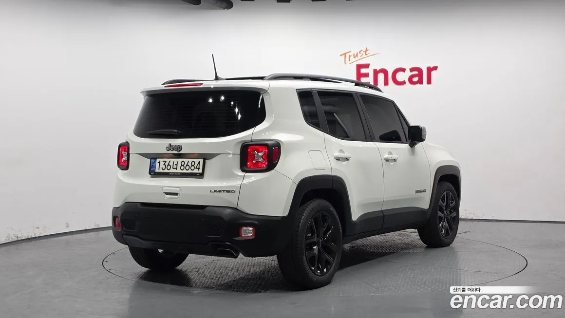 Jeep Renegade 2022 из KR, фото 4
