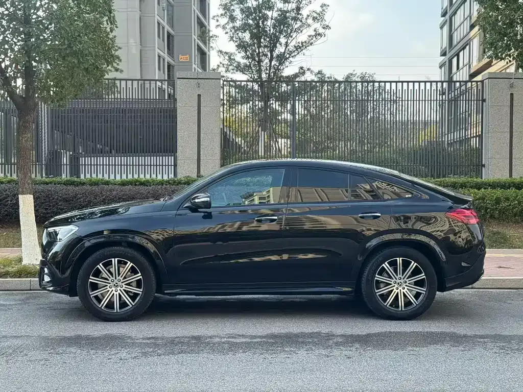 Mercedes-Benz GLE Coupe 2025 из CN, фото 7